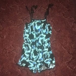 I’m selling a one piece